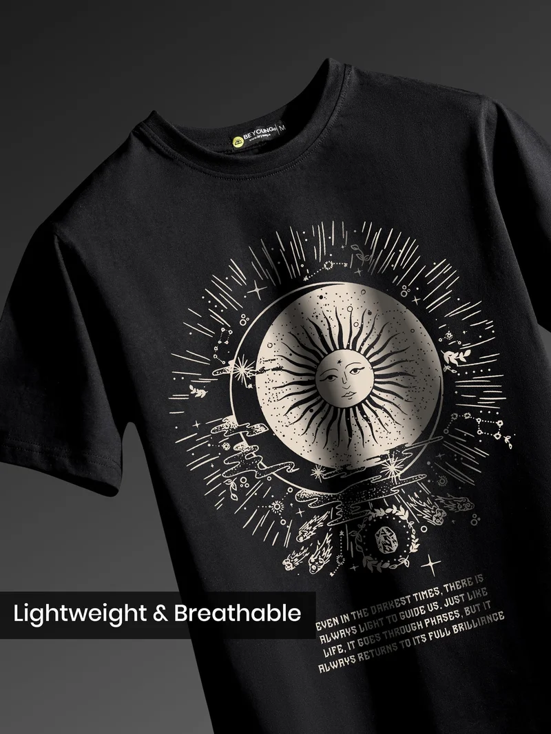 بيونغ تيشيرت مطبوع بشعار الشمس